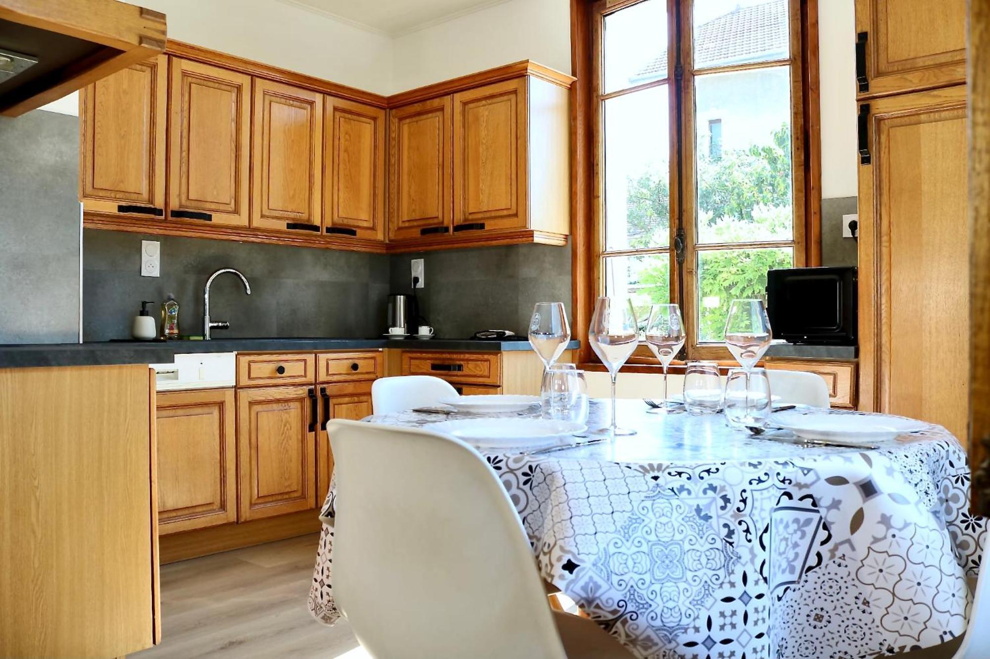 Les Petits Champs Apartamento Annecy Exterior foto