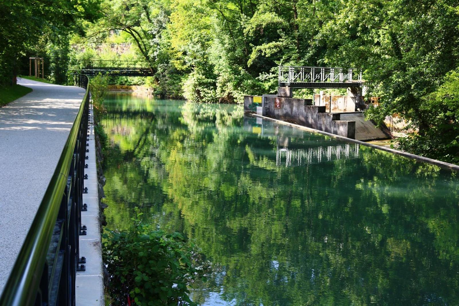 Les Petits Champs Apartamento Annecy Exterior foto